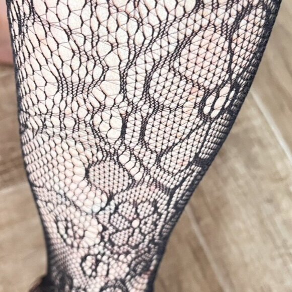Fishnet Black Lace Tights Stockings Size XL Tall Floral Patterned Dressy Party - Picture 3 of 9
